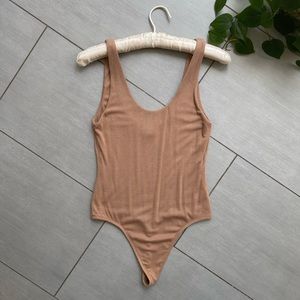 Babaton Bodysuit by Aritzia | Size S